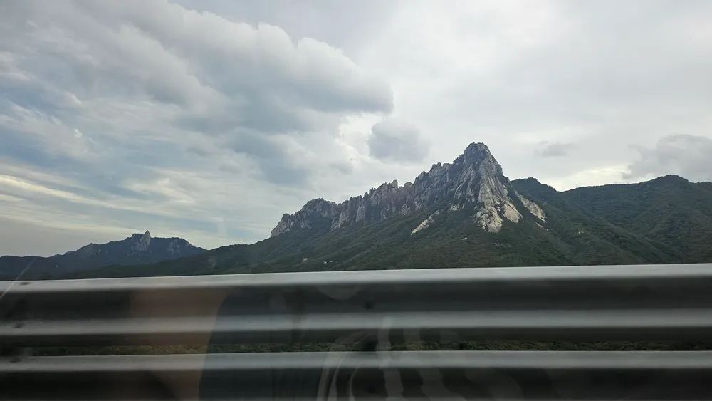 KakaoTalk_20250704_215344818_07.webp