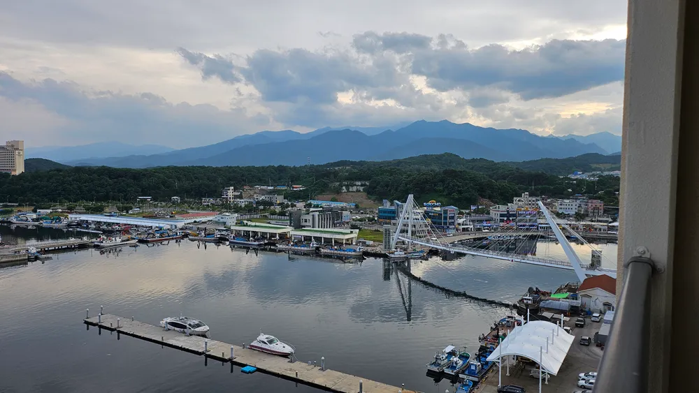 KakaoTalk_20250704_215344818_08.webp