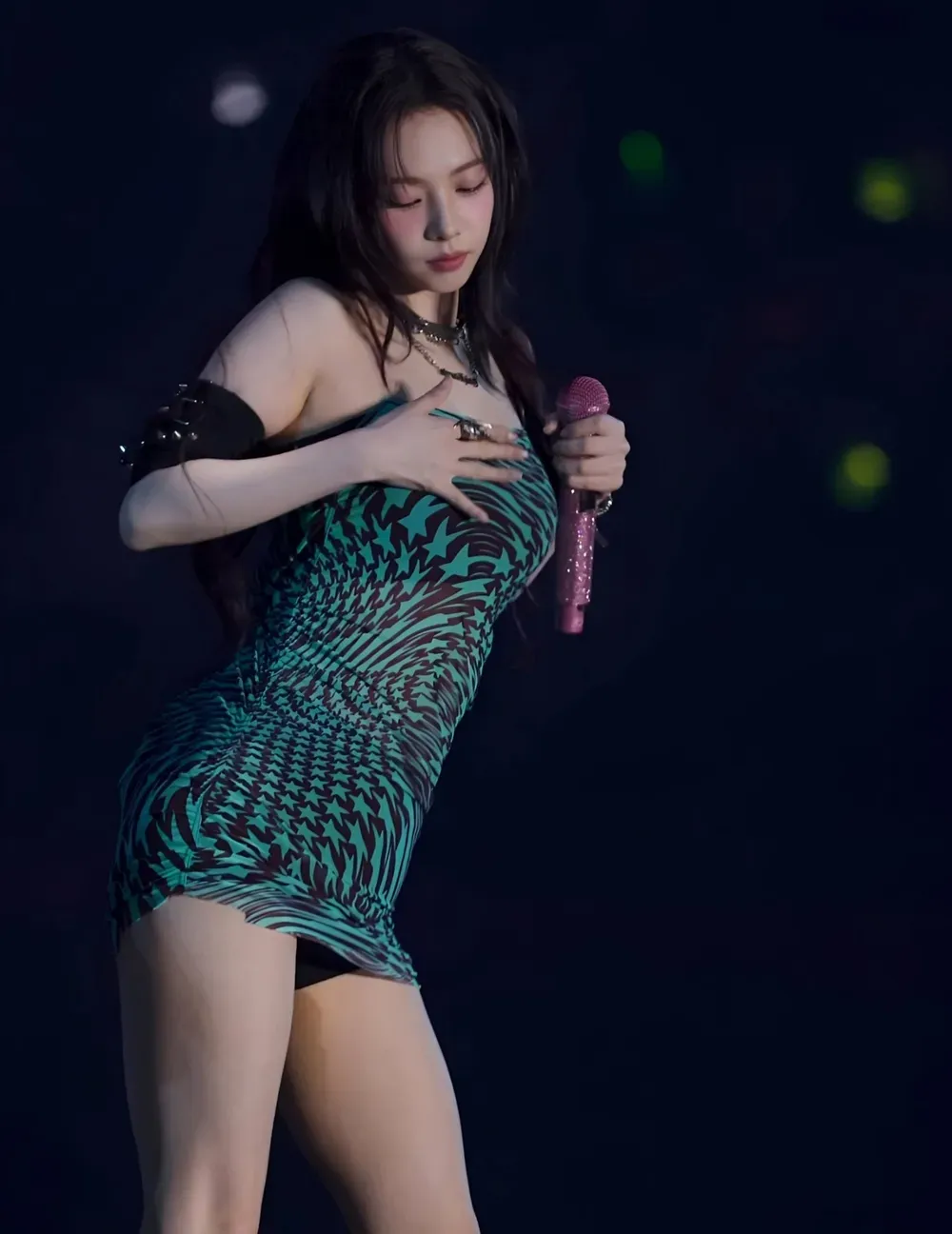 5iL2tPWm051917.webp